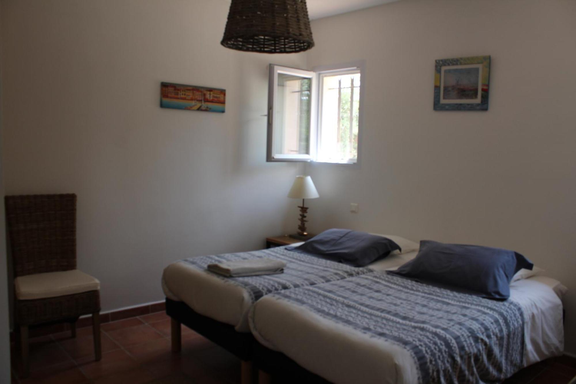Bed and Breakfast Bastide Saint Bernard Le Thoronet Esterno foto