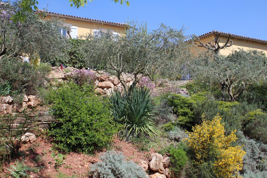 Bed and Breakfast Bastide Saint Bernard Le Thoronet Esterno foto