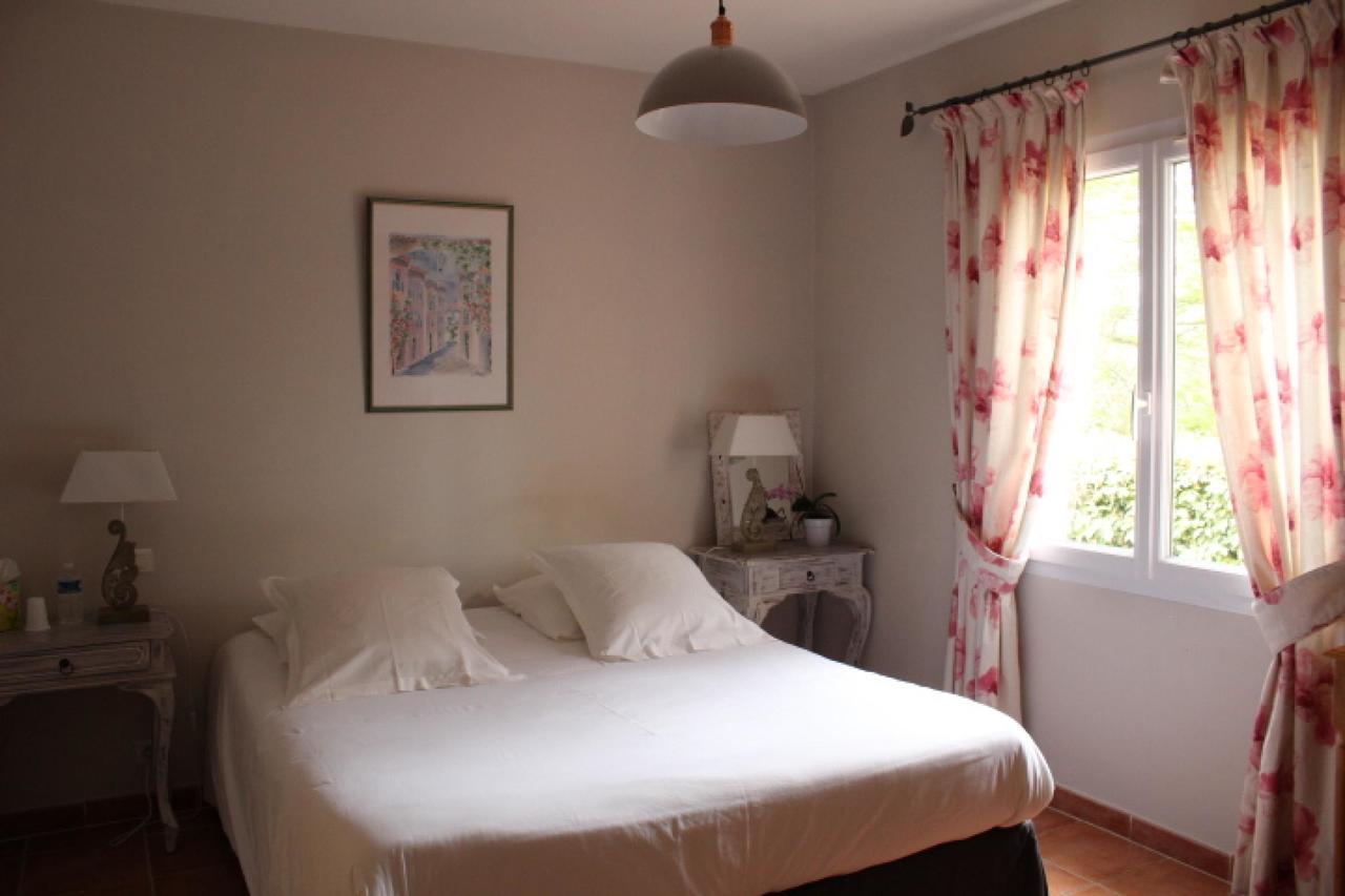 Bed and Breakfast Bastide Saint Bernard Le Thoronet Esterno foto